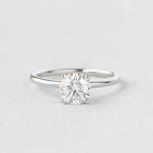 1.0ct Round Cut Moissanite Classic Solitaire Ring