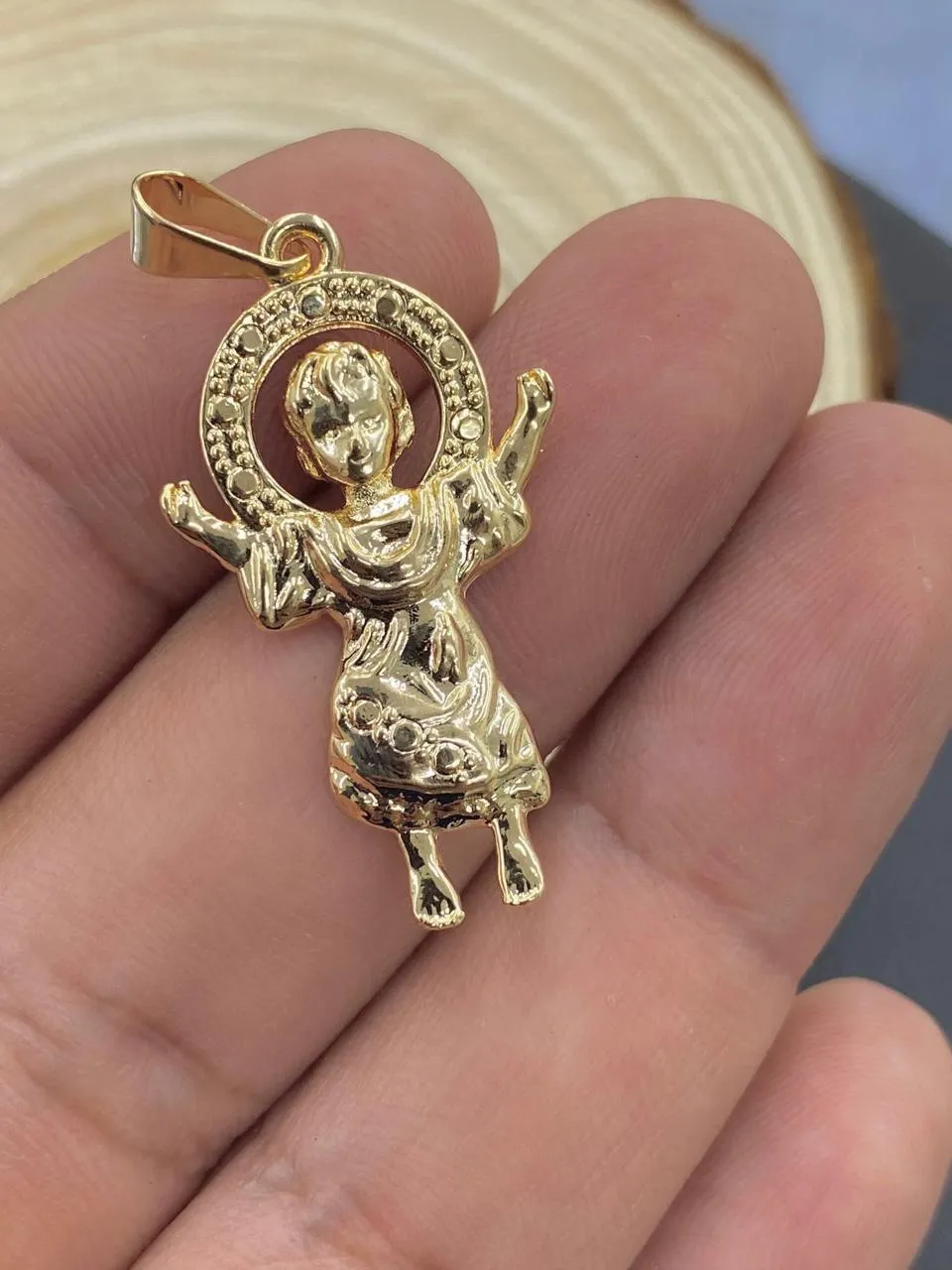 14K Yellow Gold Filled Divino Nino Pendant for Womens Mens 34x20mm/Baby Jesus Charm Pendant/Dije del Divino Nino en Oro Laminado Para Hombre