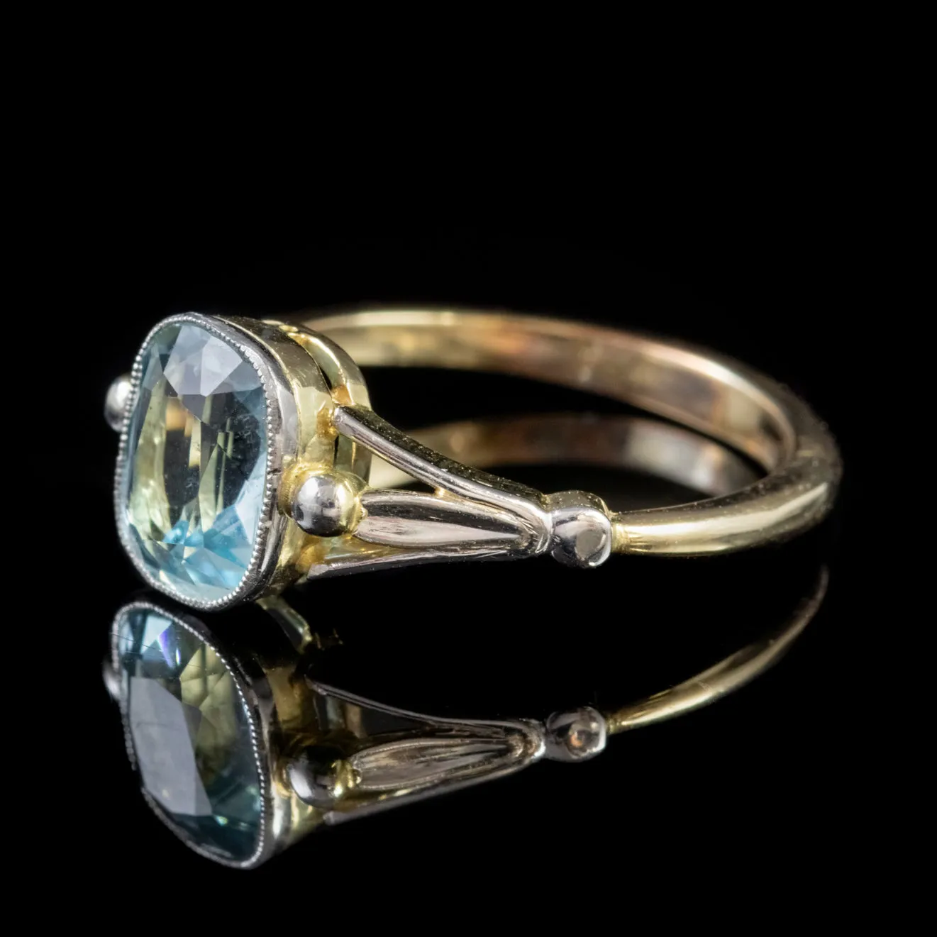 Art Deco Aquamarine Ring 15Ct Gold 1.75Ct Aqua Circa 1925