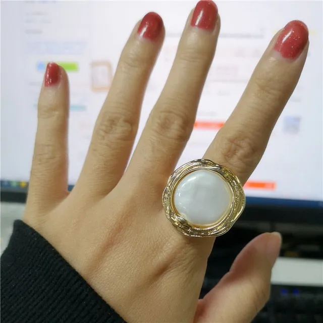 Big Imitation Pearls Gold Rings