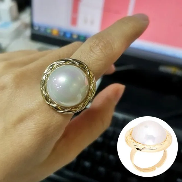 Big Imitation Pearls Gold Rings