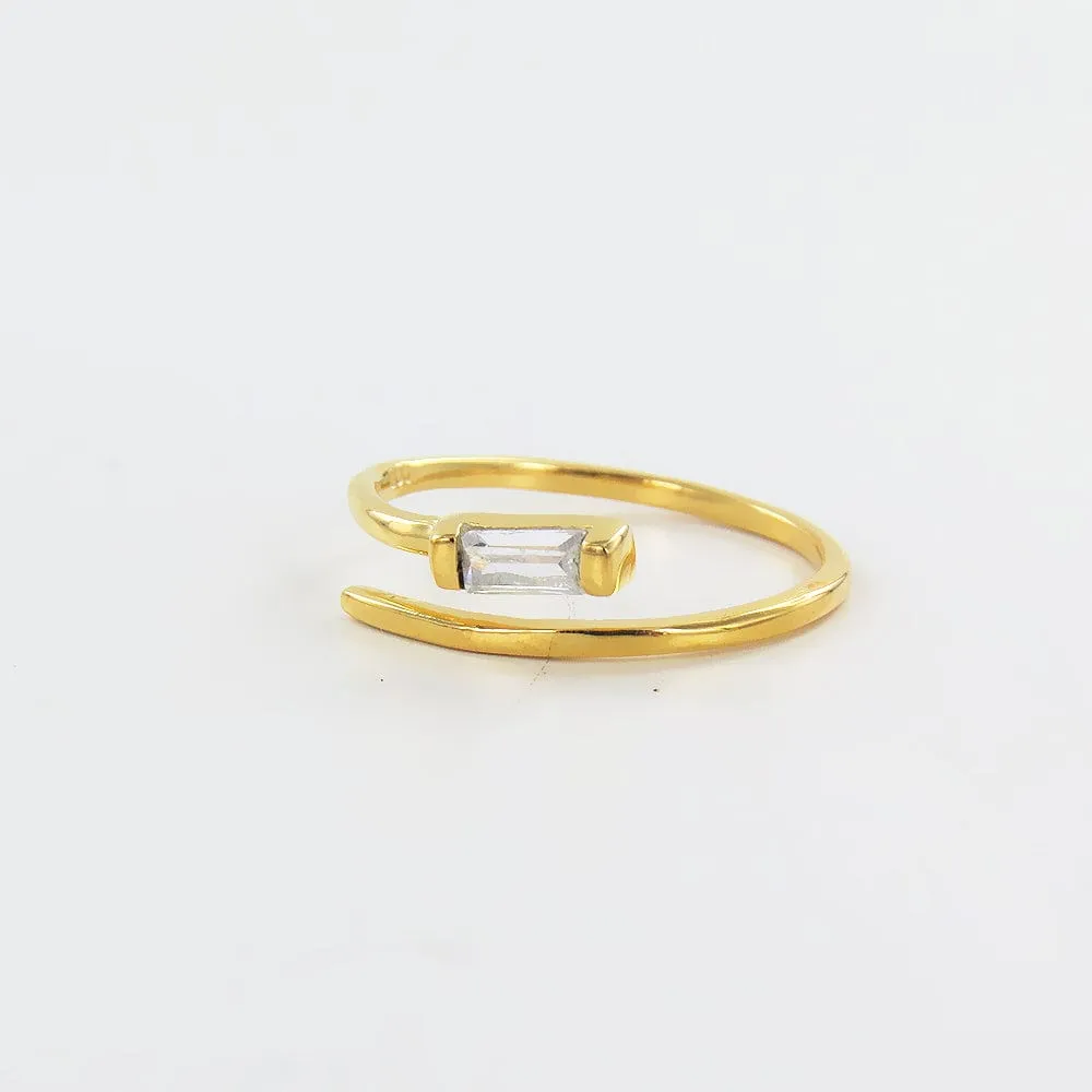 GOLD PLATED OPEN SPIRAL RING WITH ZIRCON