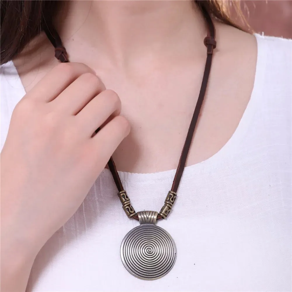 New Chokers Vintage Women Jewelry Suspension Necklace colar Long Genuine Leather Statement Necklace Woman collier kolye collares