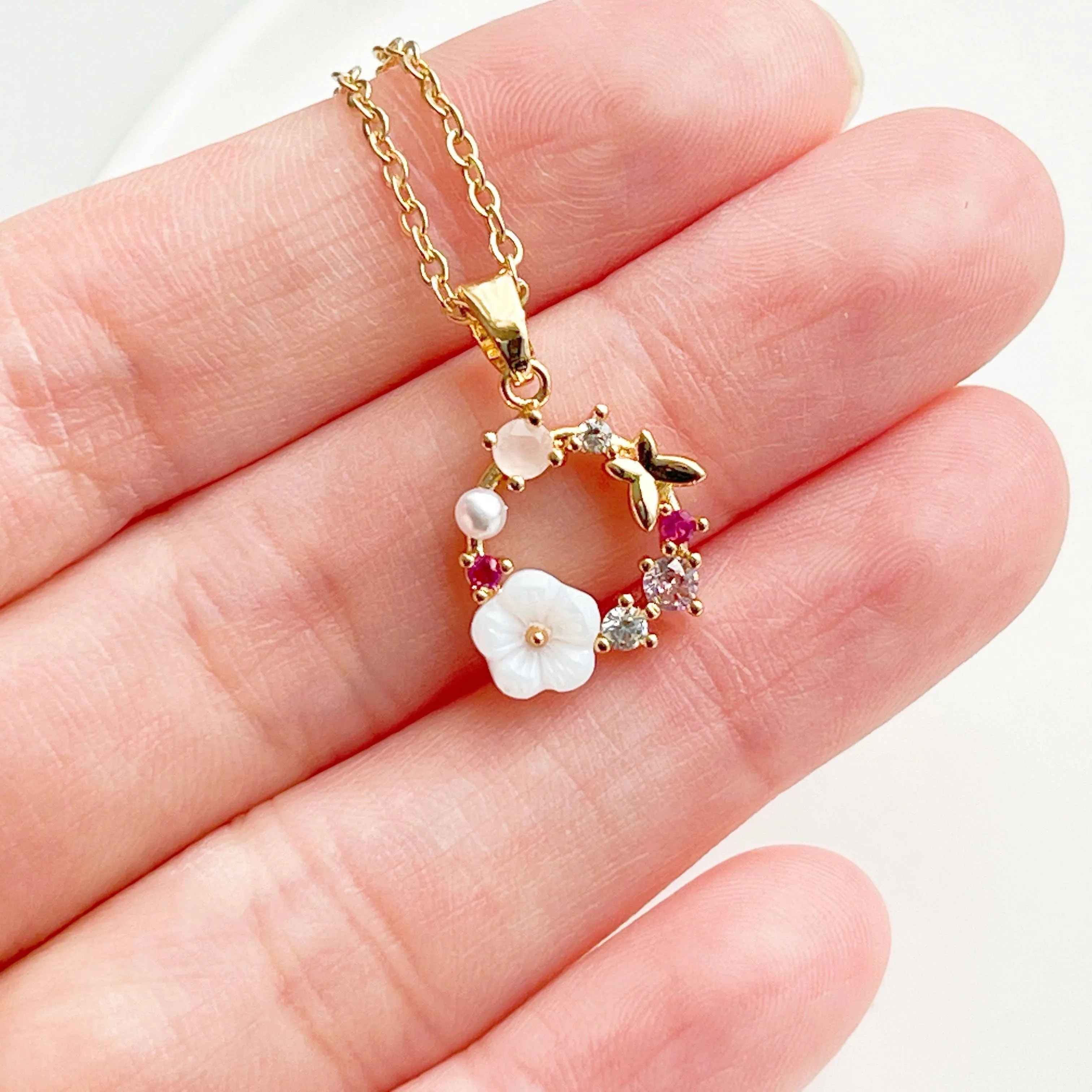 Ninaouity Gold Flower Wreath Earrings - with Pink Crystal Mini Pearl: Earrings