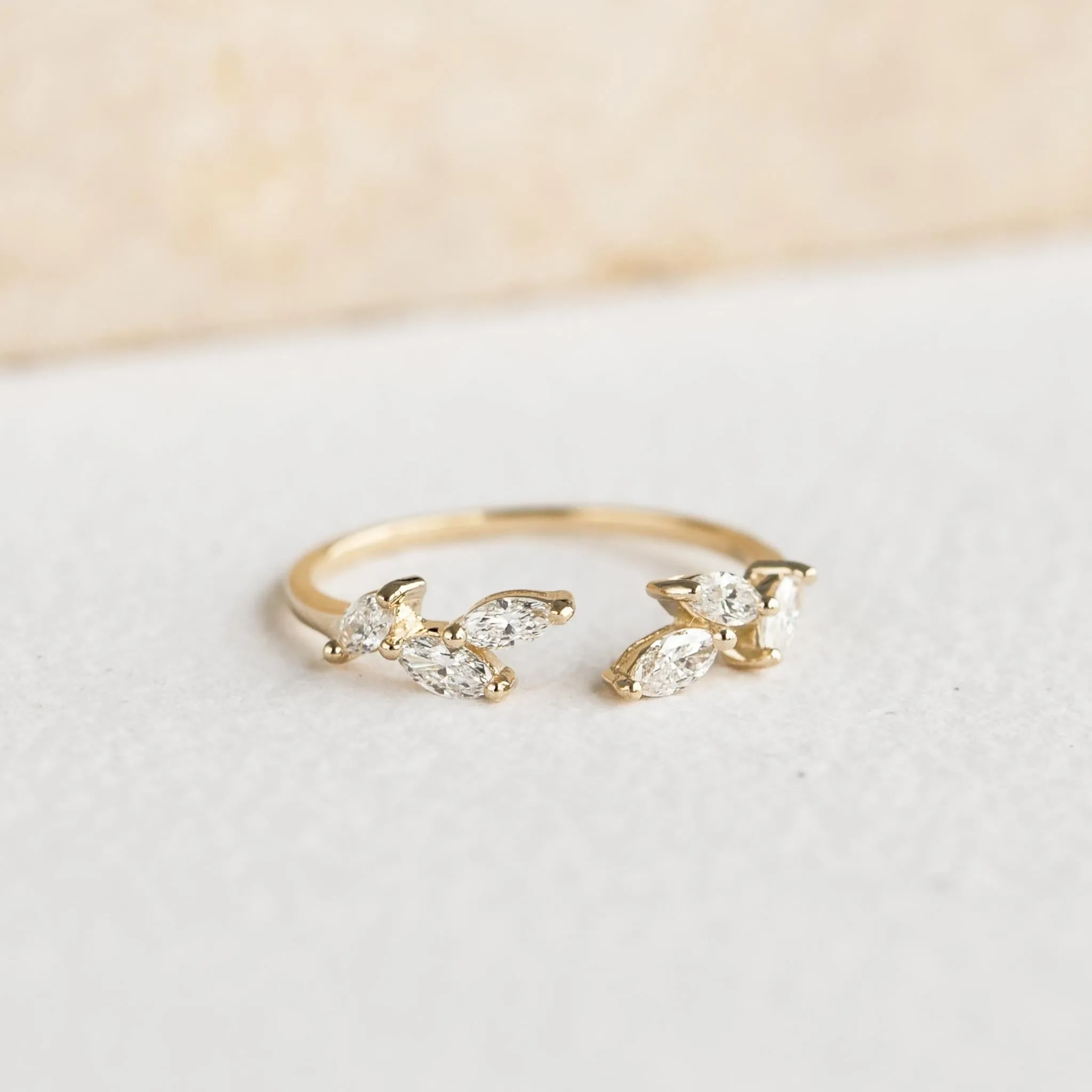 Open Diamond Leaf Ring 14k Gold - Ada