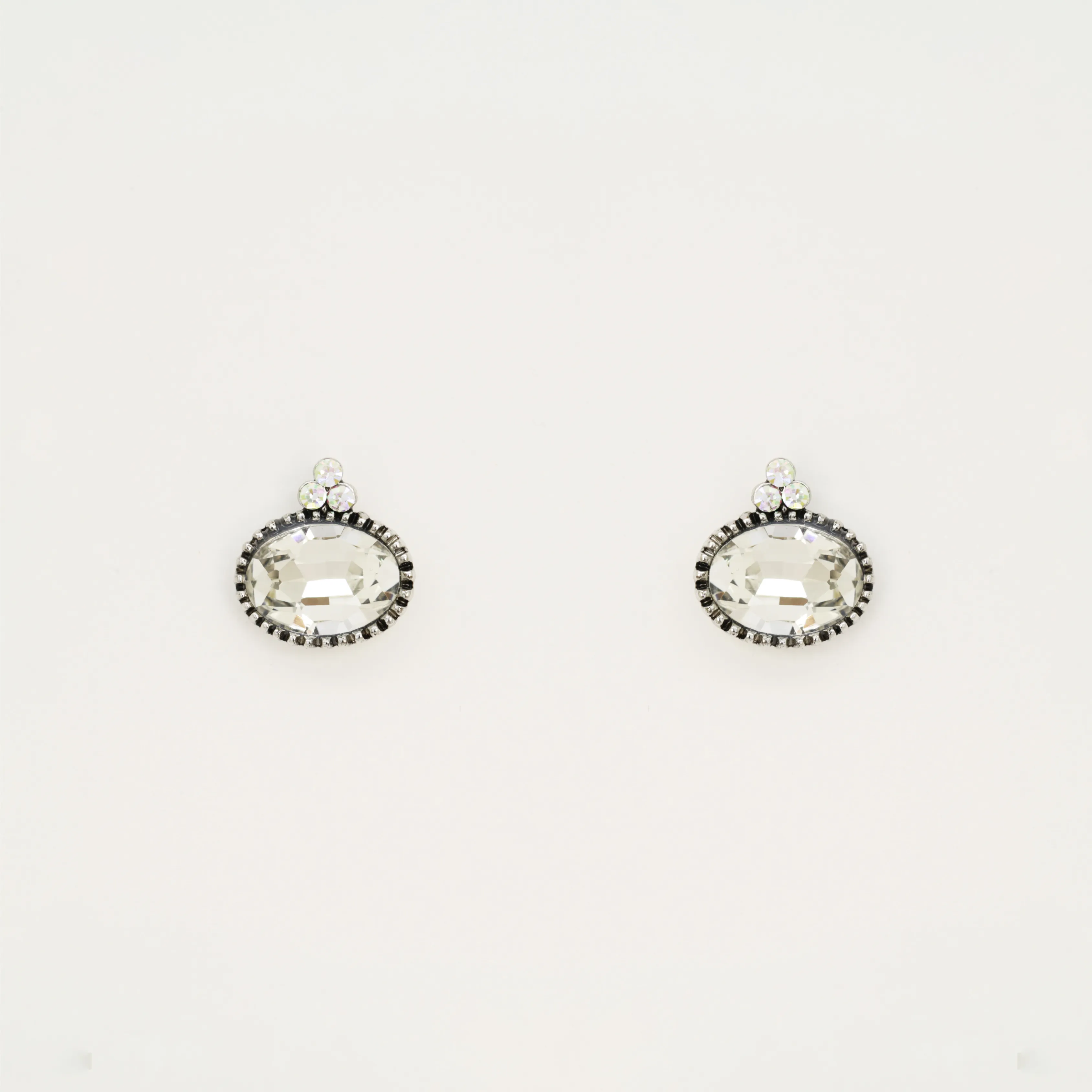 Oval Stud Earrings