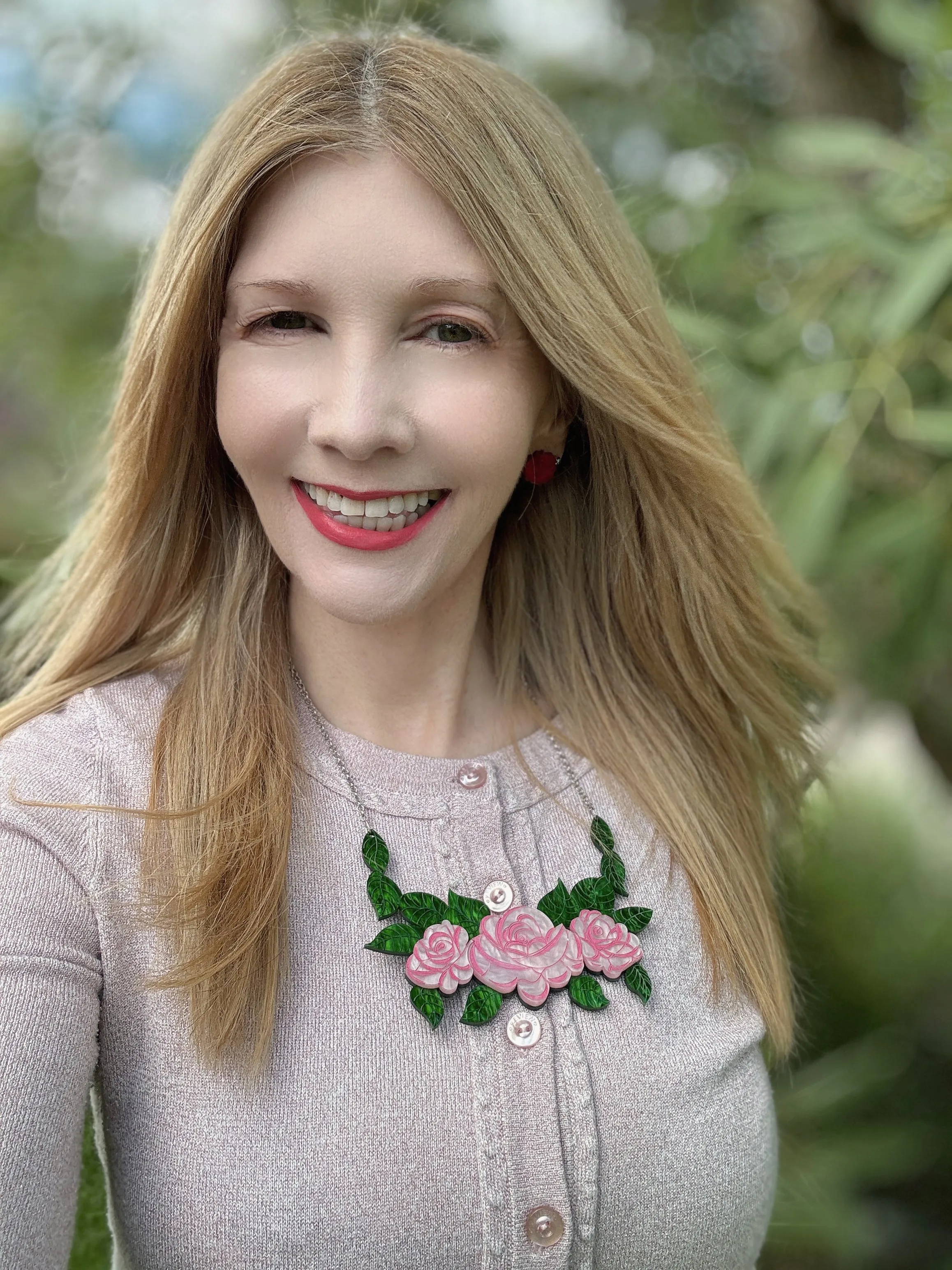 Pink rose - necklace