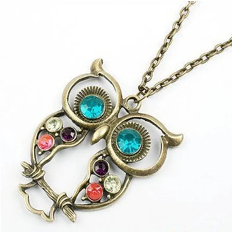 Trendy Jewelry 2022 New Vintage Jewelry Wholesale Gem Choker Necklace Woman Charm Statement Retro Necklaces & Pendants Gift